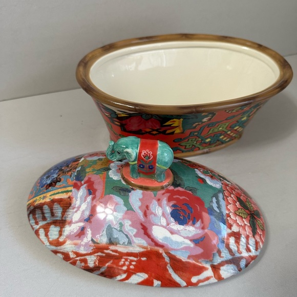 Elephant Tureen - Tracy Porter - Picture 3 of 14